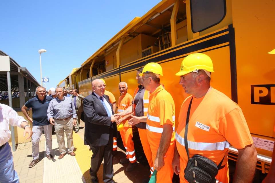 ferrovia