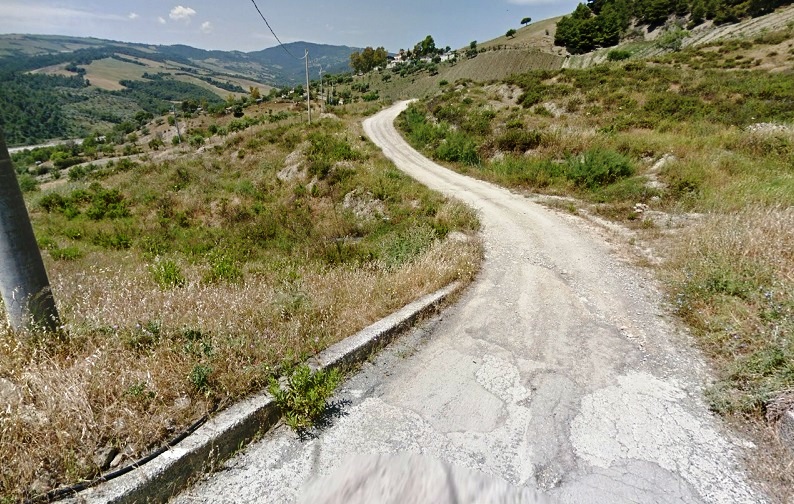 strada rurale